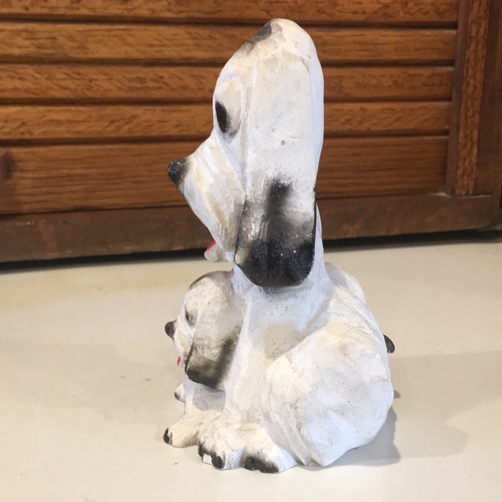 Vintage Chalkware dogs, mom and pup - Picture 2 of 8